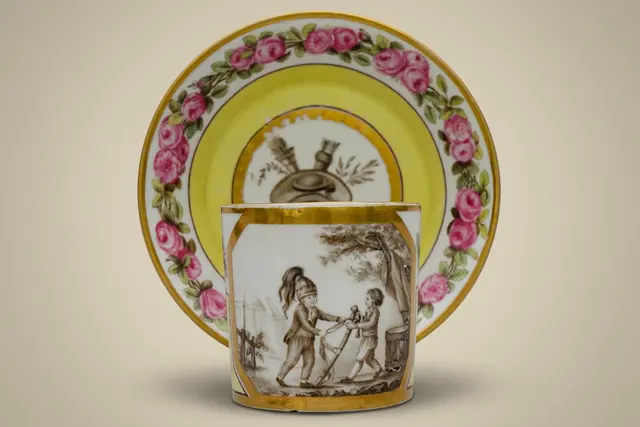 Grande tasse litron et sa soucoupe, Sèvres, 1795-1799