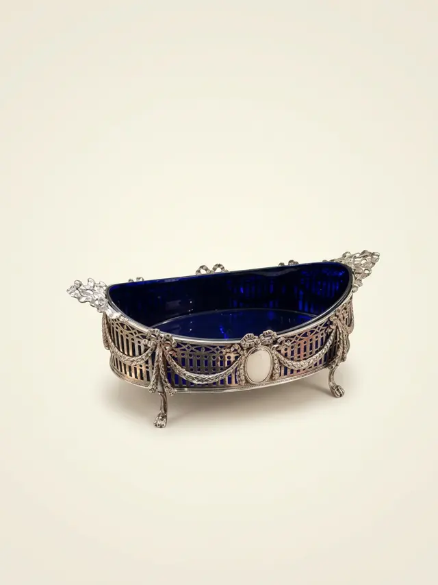Silver planter, 19th century